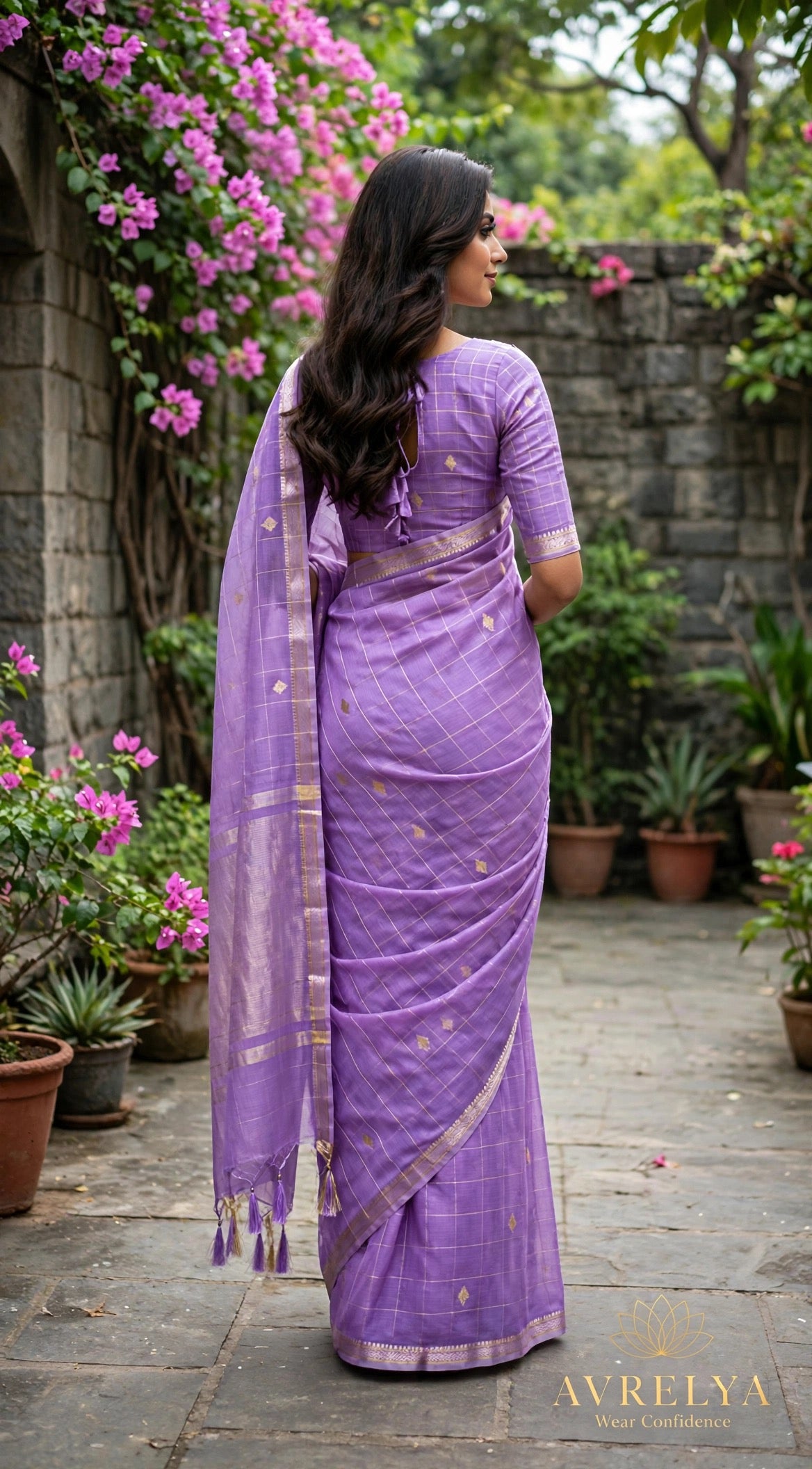 Lilac Maheshwari Lotus Butta Saree With Zari Border