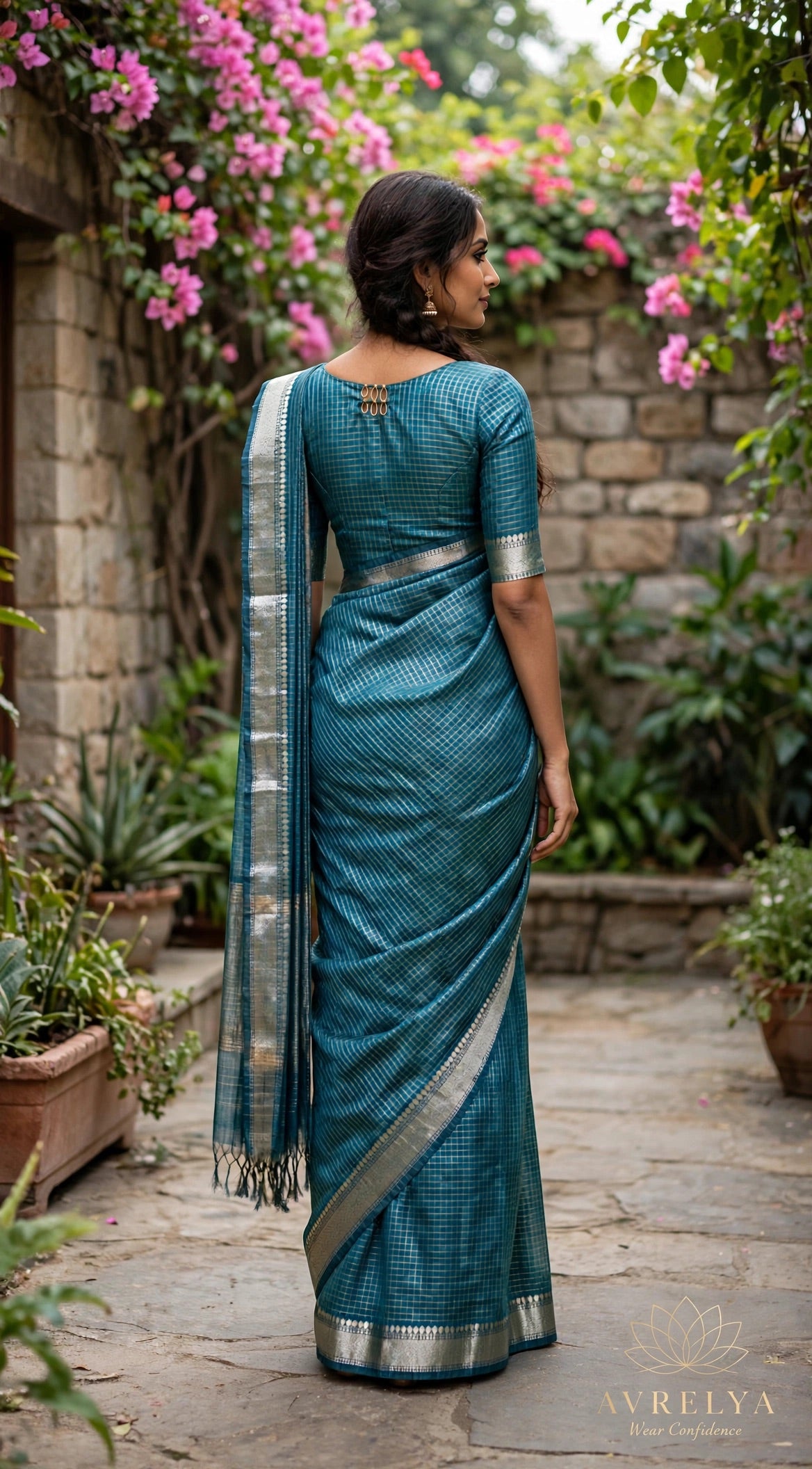 Turquoise Blue Maheshwari Check Saree With Zari Border
